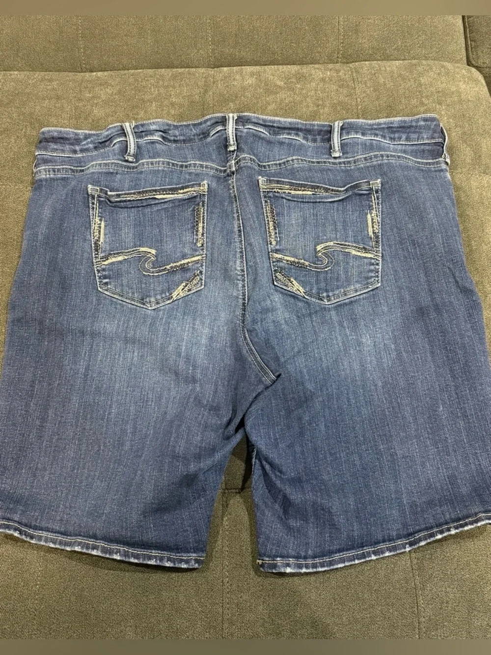 Silver Jeans Co. | 2 Pairs Suki Plus Bermuda Shorts | 24Wx10